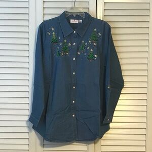 Quacker Factory Blue Floral Embroidered Shirt